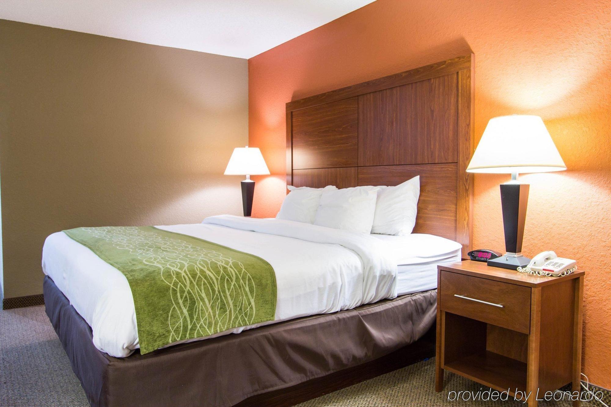 Comfort Inn & Suites Airport Convention Center Север Чарлстон Экстерьер фото